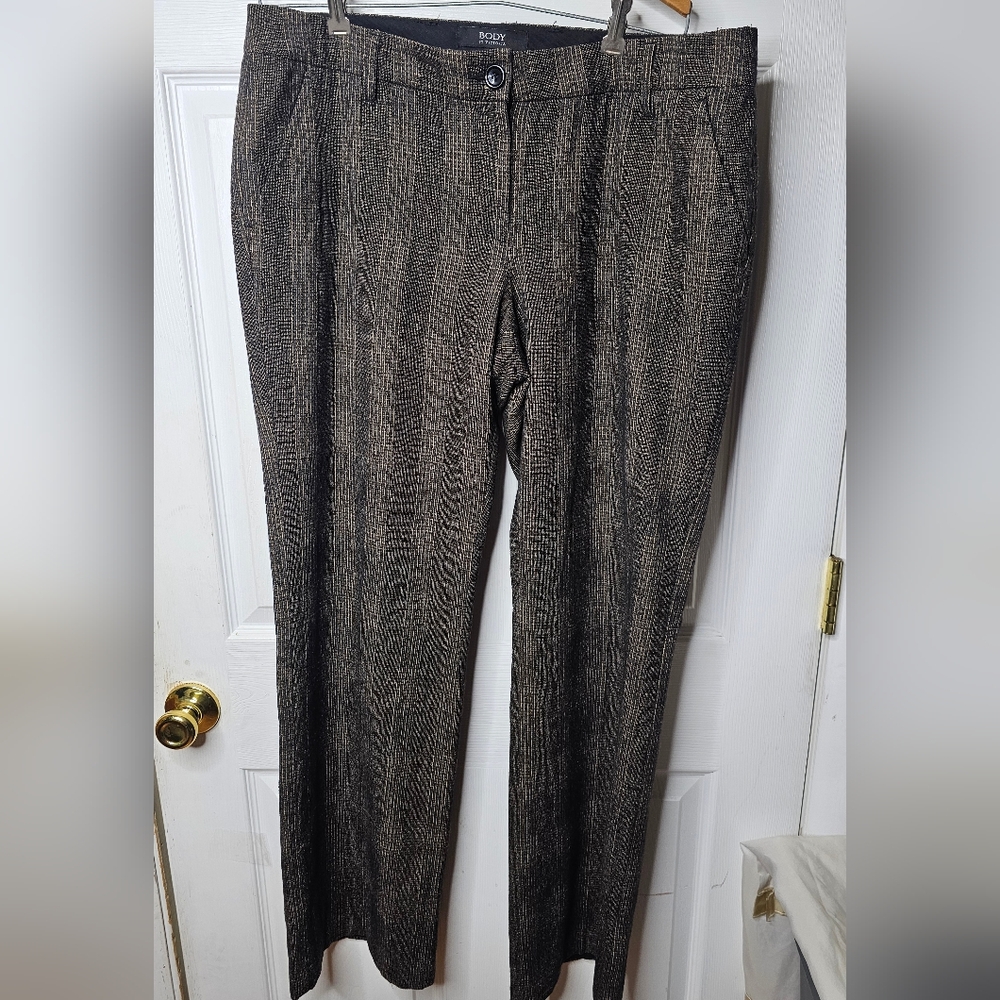 Body By Victoria The Kate Fit Size 14 Wool/Cotton